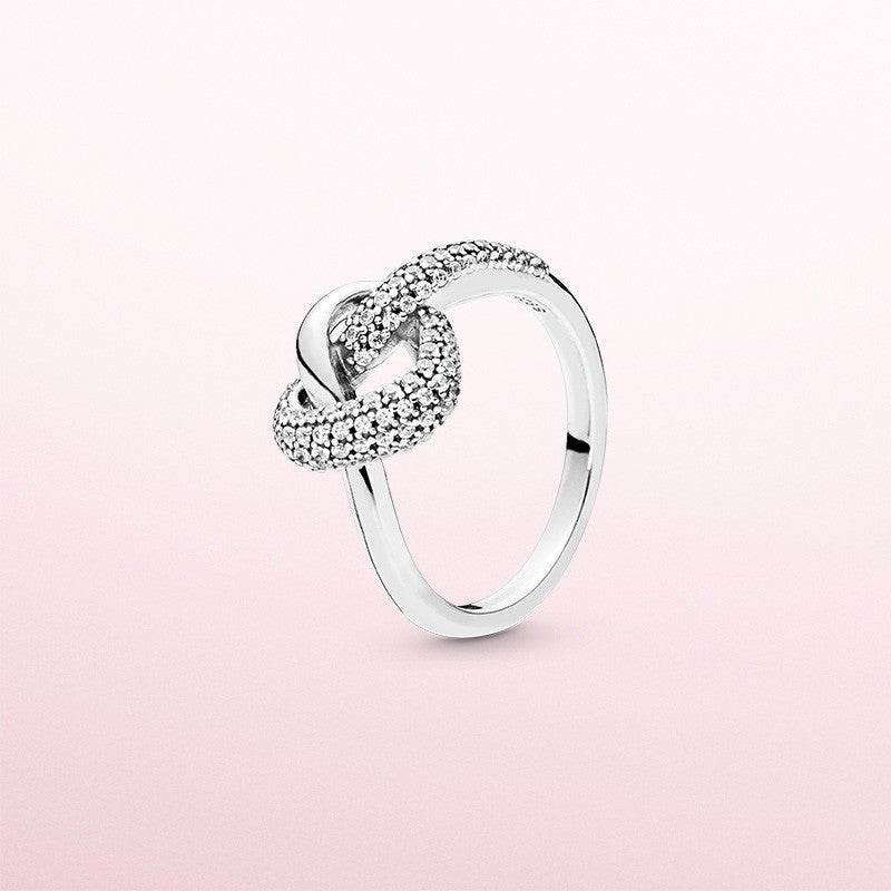 Bague nœud de coeur diamanté