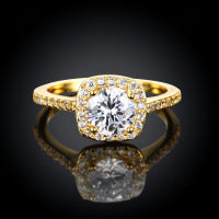 Anello di fidanzamento con diamante incastonato
