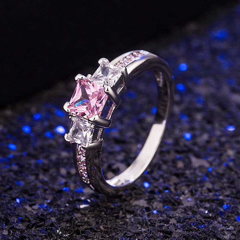 Elegante anello con pietra quadrata Anello in argento sterling