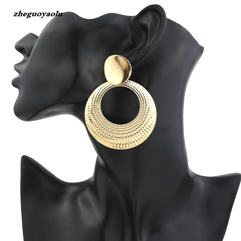 Boucles d'oreilles rondes géométriques