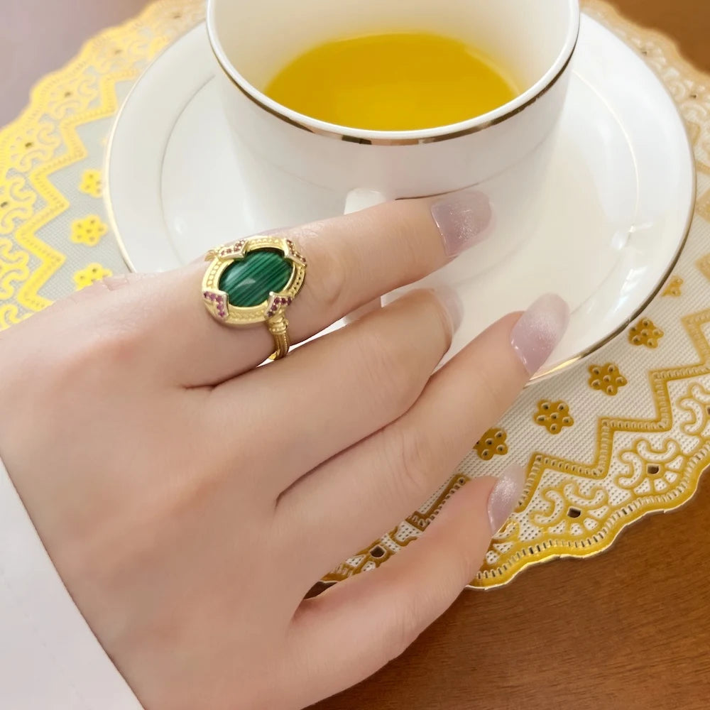 Bague Élégante Pierre Verte Ovale Or, Style Européen Bijoux de Luxe pour Femmes Été Nouveau Vintage Argent Sterling 925 Cadeau