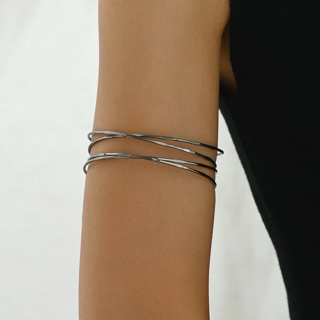 Upper Arm Cuff Bracelet for Women Minimalist Gold Plated Armband Statement Party Armlet Jewelry Gift Summer Vacation Accessories