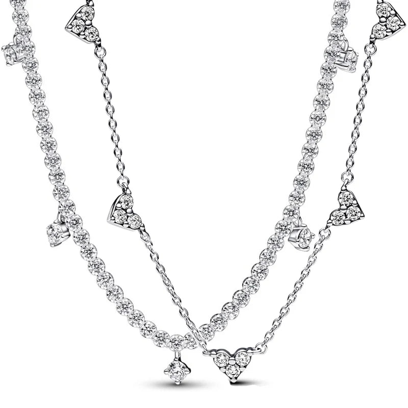 Collier à Goutte Étincelante avec Triple Pierre de Cœur