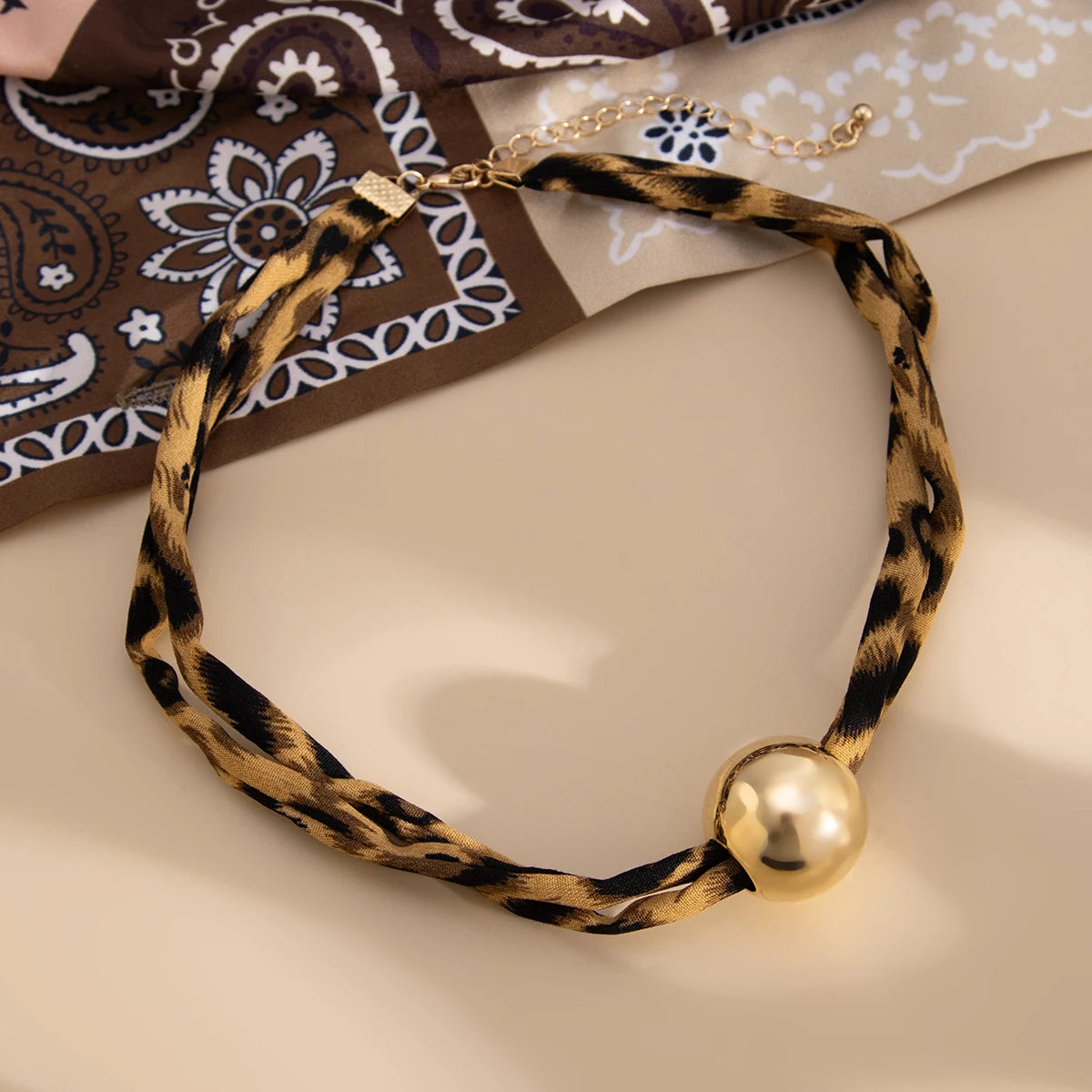 KunJoe 7 Styles Metal Starfish Conch Heart Pendant Necklace Women Leopard Pattern Soft Cotton Velvet Short Choker Neck Chain