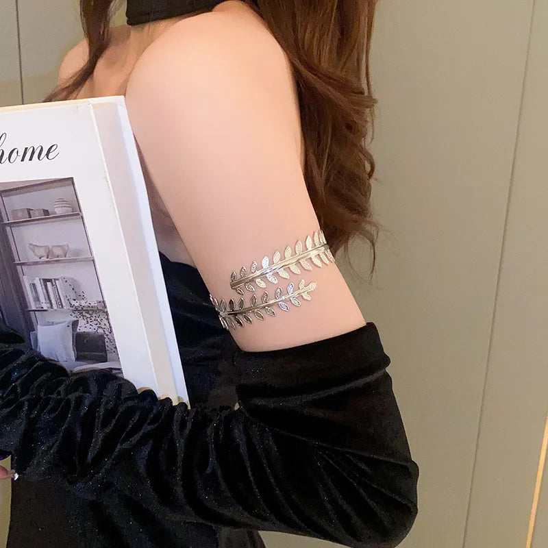 Boho Punk Metal Leaf Flower Upper Arm Bracelet For Women Girl Fashion Geometric Open Cuff Bangle Adjustable Armband Jewelry Gift