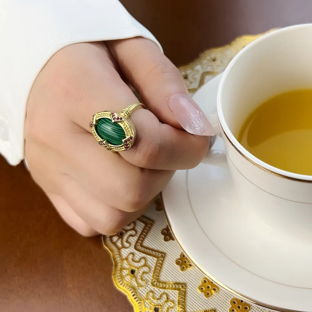 Bague Élégante Pierre Verte Ovale Or, Style Européen Bijoux de Luxe pour Femmes Été Nouveau Vintage Argent Sterling 925 Cadeau